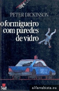 O formigueiro com paredes de vidro