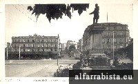 Postal Antigo - Vigo - Estatua de Elduayen y Hoteles Continental y Universal