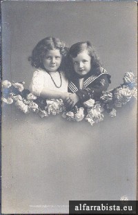 Postal Antigo - Meninas